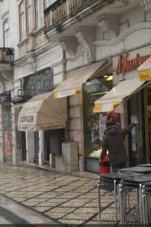 Baixa de Coimbra amanhece com os olhos postos no Mondego